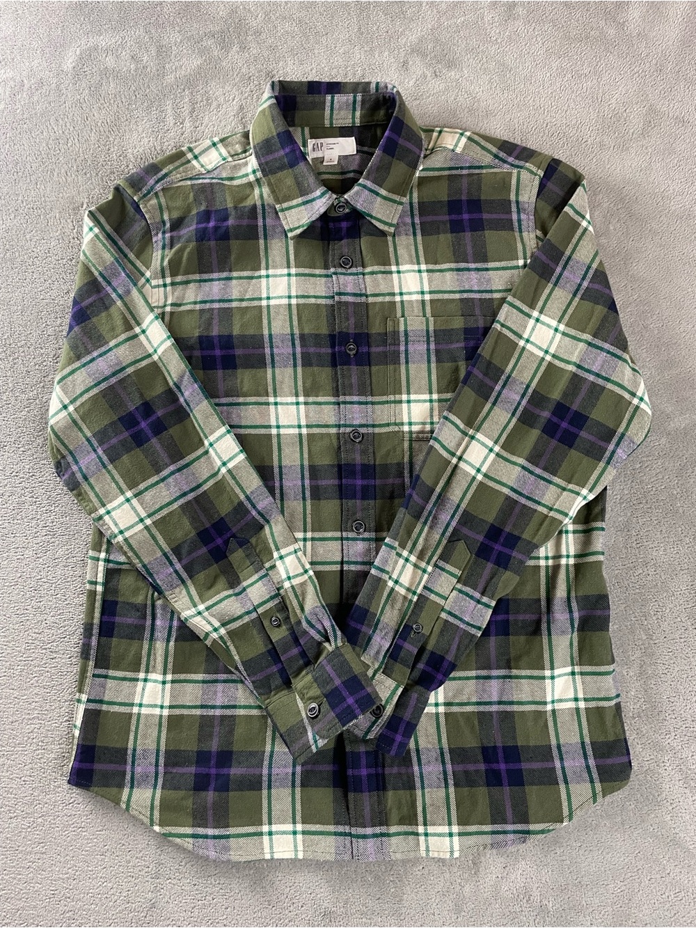 Gap Flannel Shirt Men’s Small Loose Fit Purple Green White Cotton